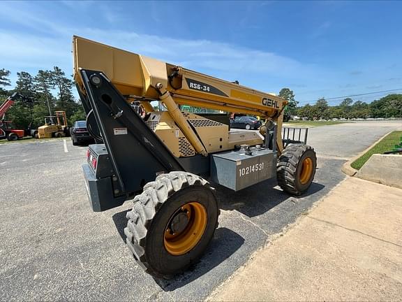 Image of Gehl RS6-34 equipment image 2
