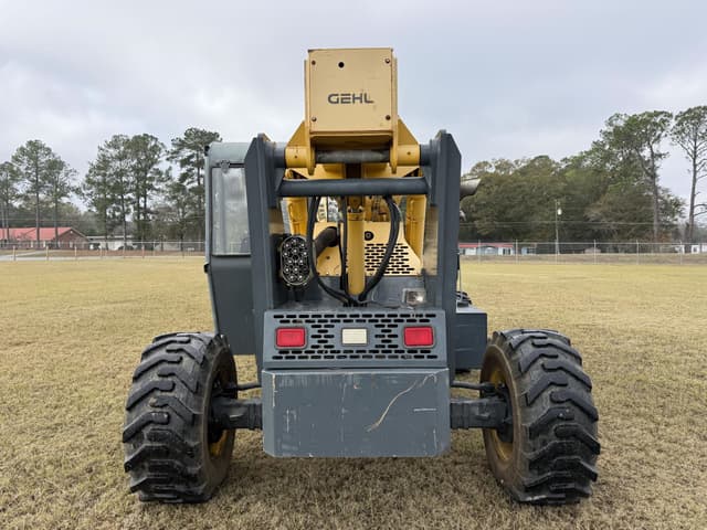 Image of Gehl RS6-34 equipment image 3