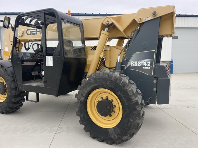 Image of Gehl RS8-42 equipment image 1
