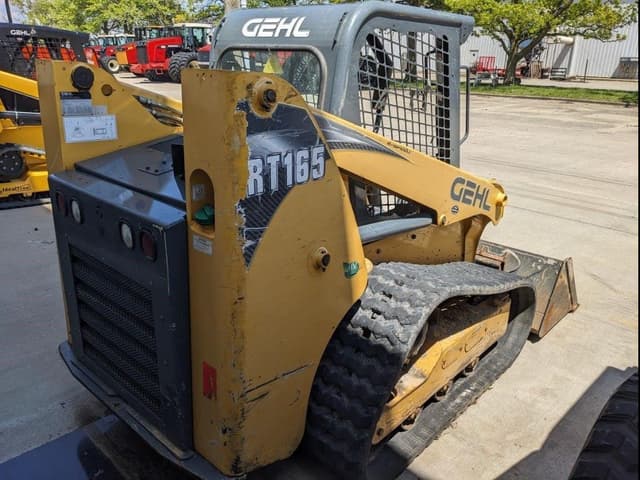 Image of Gehl RT165 equipment image 3