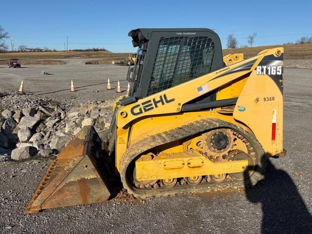 Image of Gehl RT165 equipment image 1