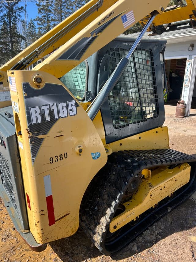 Image of Gehl RT165 equipment image 3