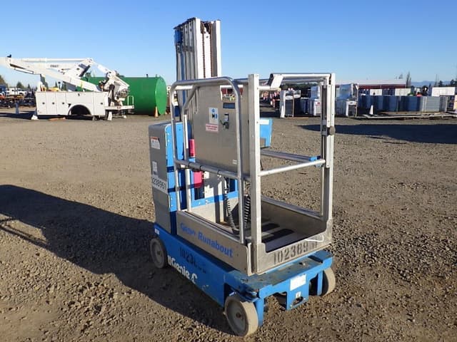 Image of Genie GR-20 equipment image 2