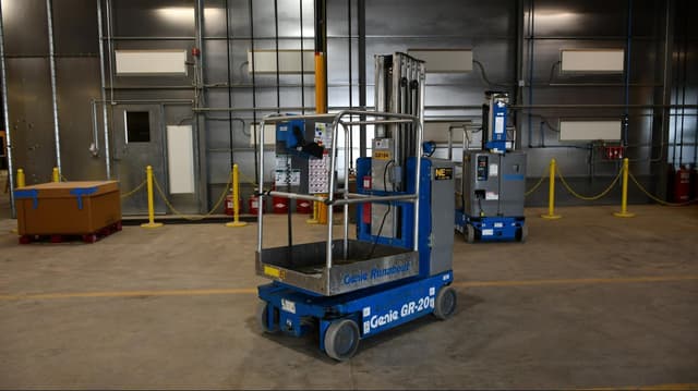 Image of Genie GR-20 equipment image 2