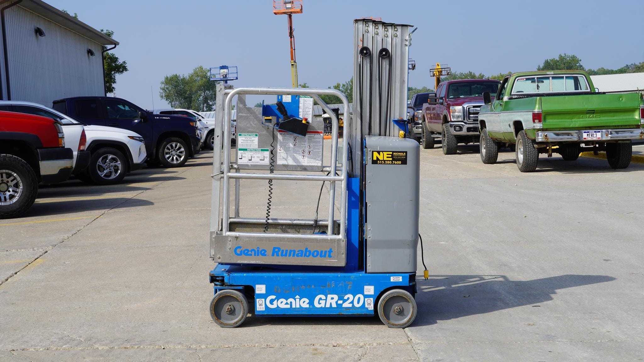 2017 Genie GR20 Equipment Image0