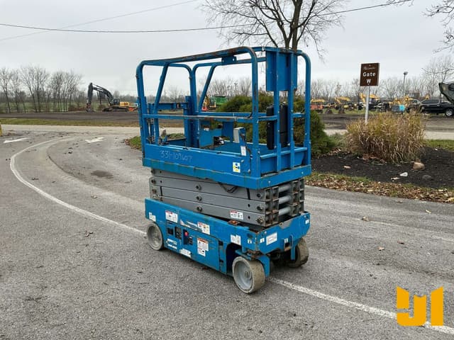 Image of Genie GS-1930 equipment image 2