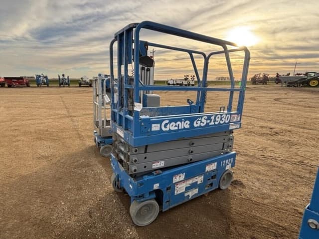 Image of Genie GS-1930 equipment image 2