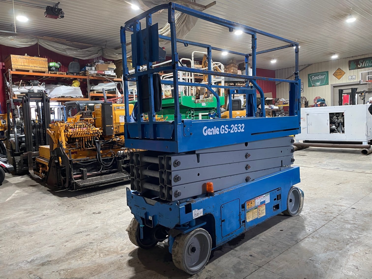 2017 Genie GS-2632 Equipment Image0