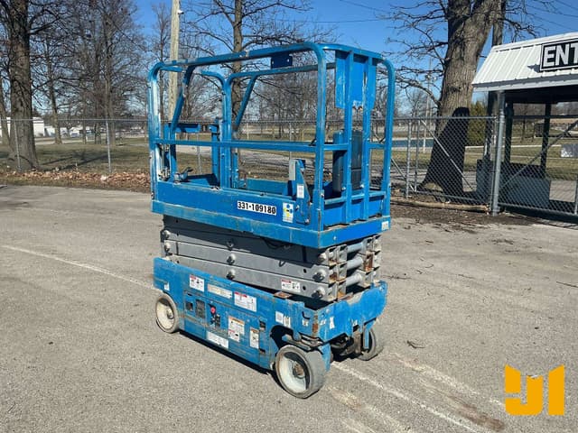 Image of Genie GS-1930 equipment image 2