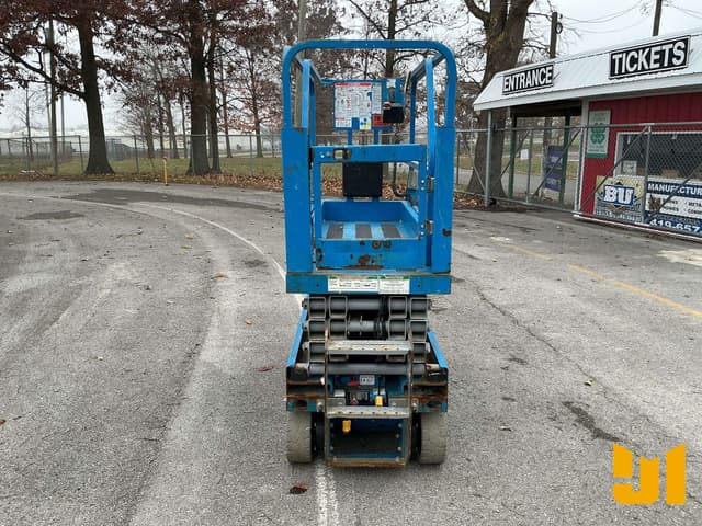 Image of Genie GS1930 equipment image 4