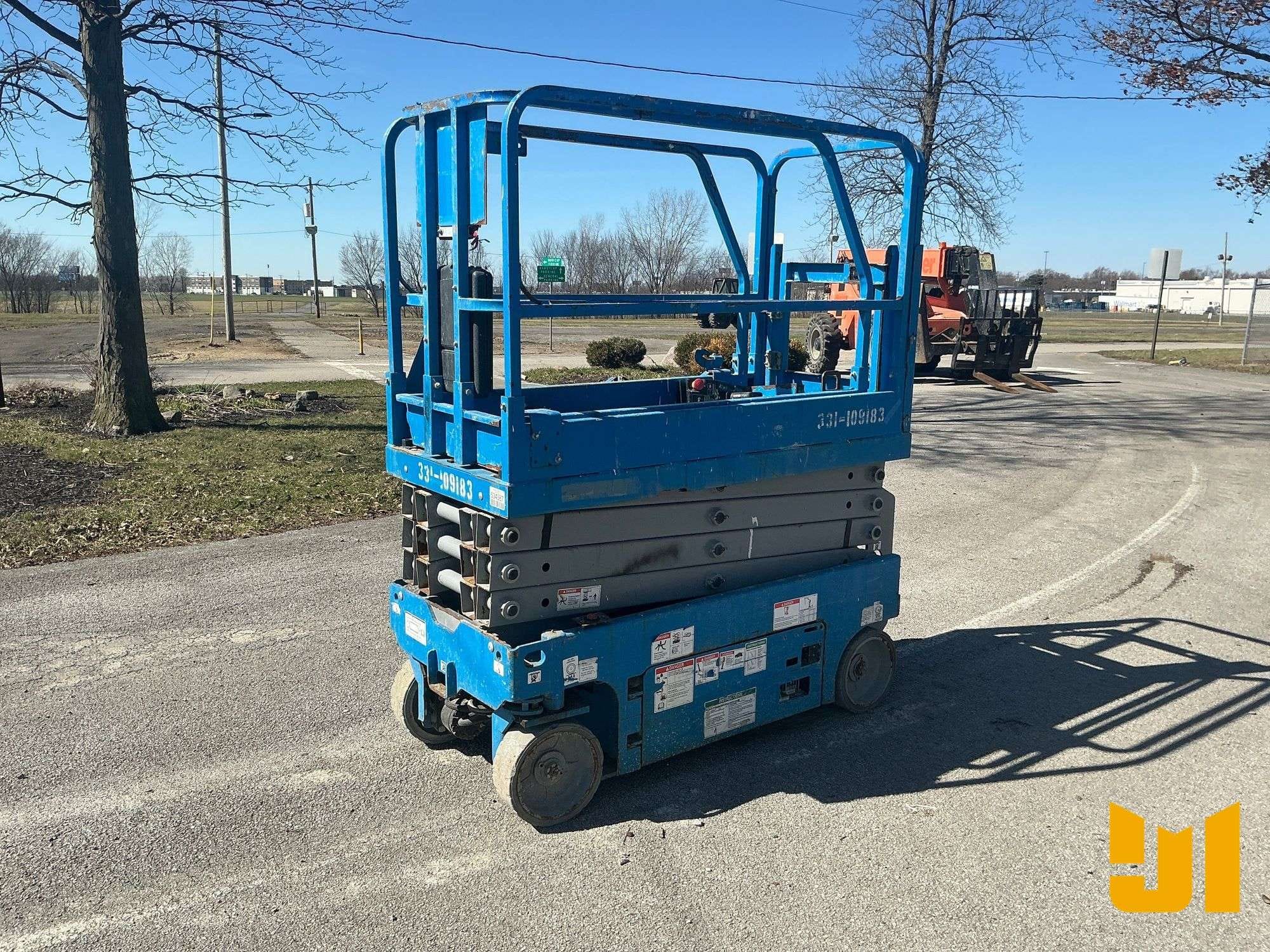 2017 Genie GS-1930 Equipment Image0