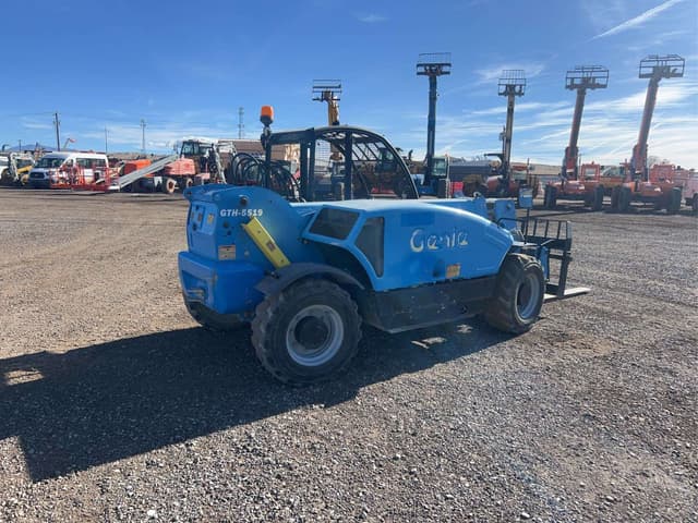 Image of Genie GTH-5519 equipment image 2