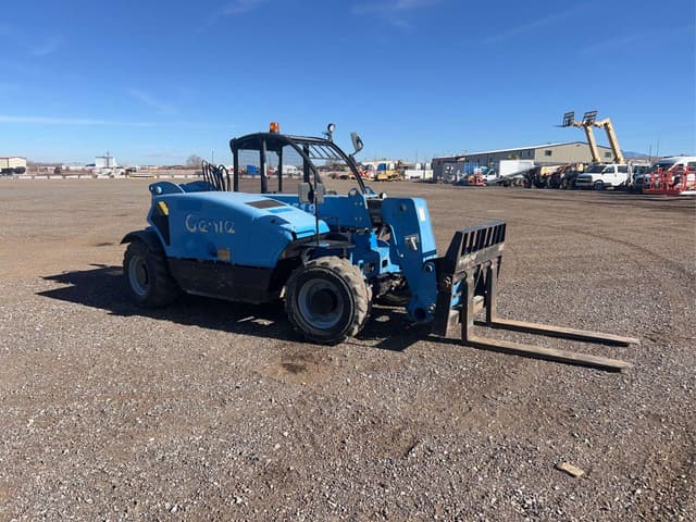 Image of Genie GTH-5519 equipment image 1