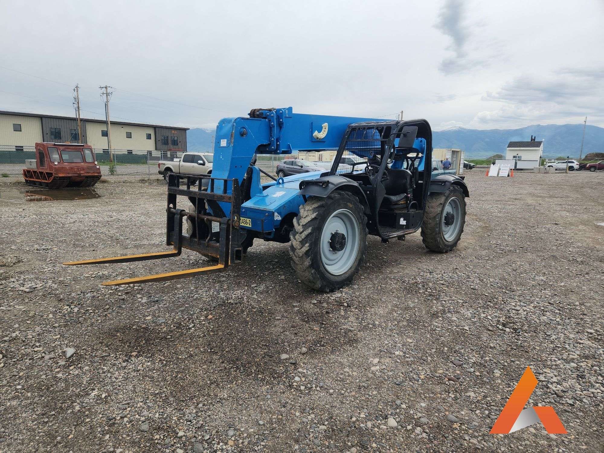 2017 Genie GTH-636 Equipment Image0