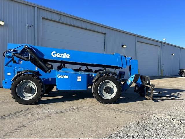 Image of Genie GTH-1056 equipment image 2