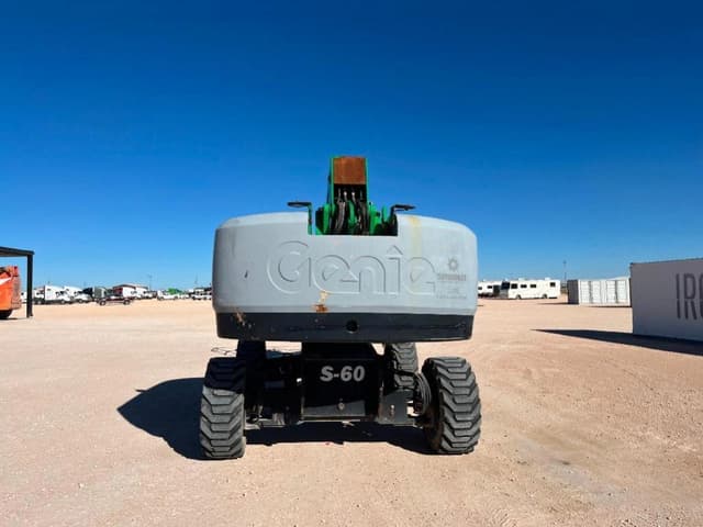 Image of Genie S60X equipment image 3