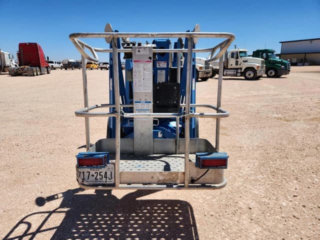 Image of Genie TZ-34/20 equipment image 2