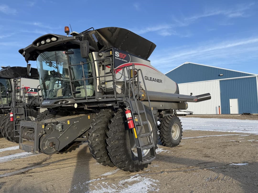 Image of Gleaner S97 Primary image