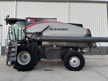 Main image Gleaner S97