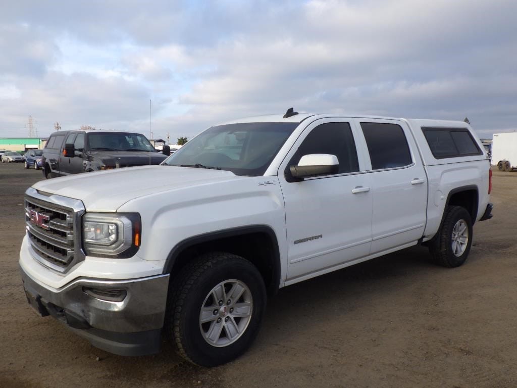 2017 GMC 1500 Equipment Image0