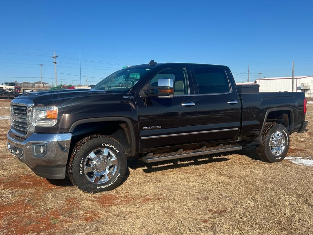 Image of GMC 2500HD Primary image