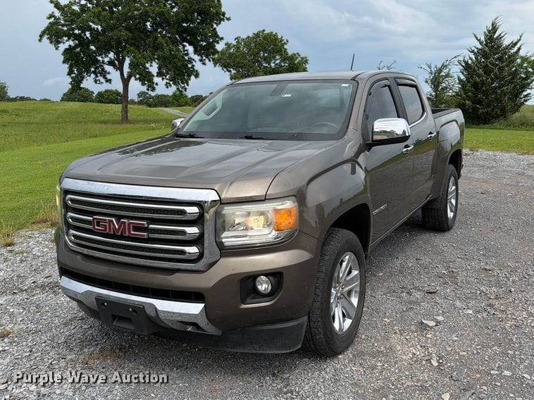 2017 GMC Canyon Equipment Image0