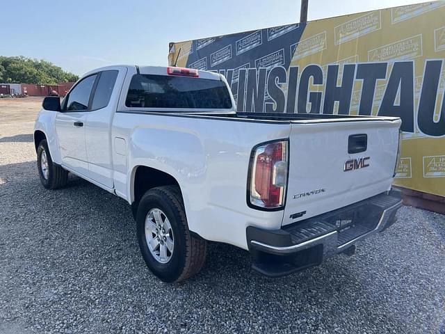 Image of GMC Canyon equipment image 1