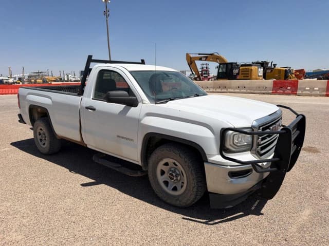 Image of GMC 1500 equipment image 2