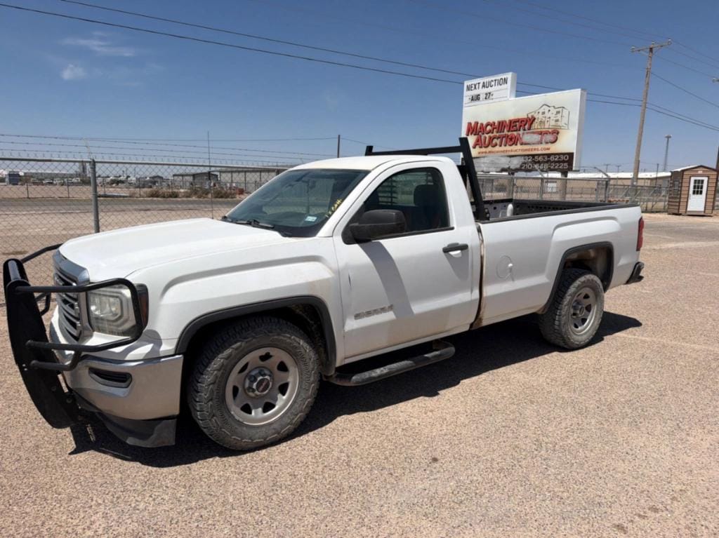 2017 GMC 1500 Equipment Image0
