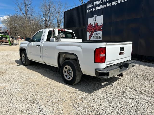 Image of GMC 1500 equipment image 1