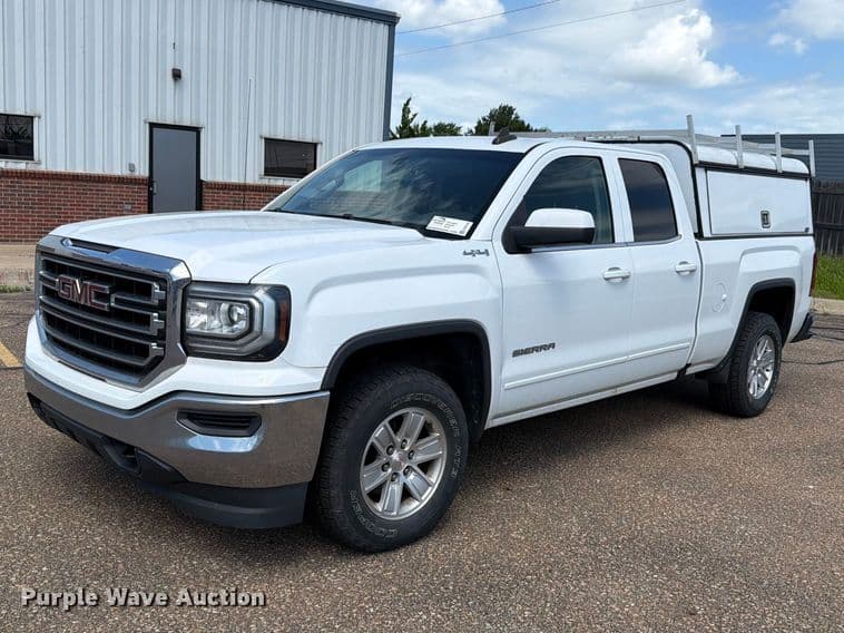 Image of GMC 1500 Primary image