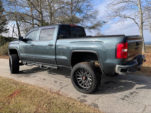 Image of GMC 1500 equipment image 2