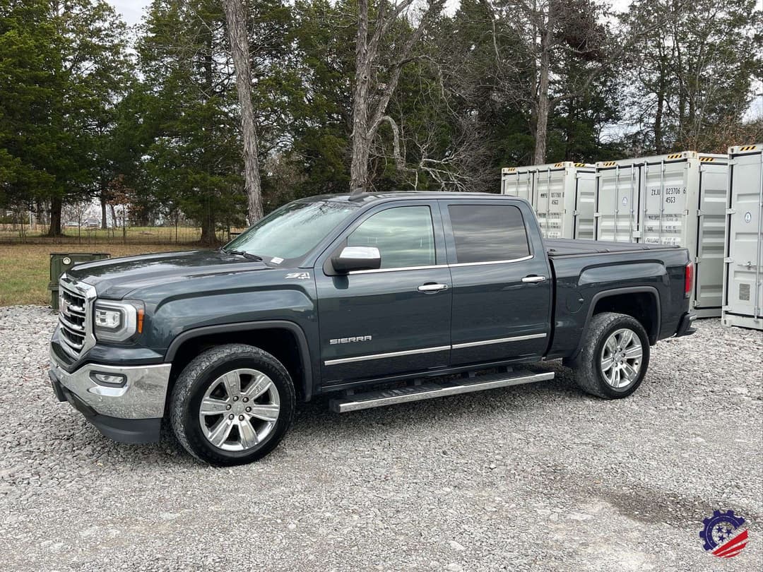 Image of GMC Sierra 1500 Primary image
