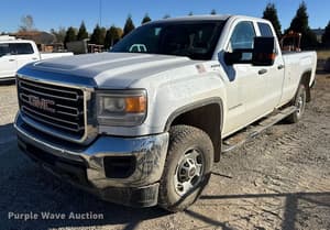 2017 GMC 2500HD Image