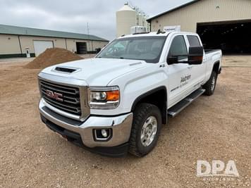 Main image GMC 2500HD