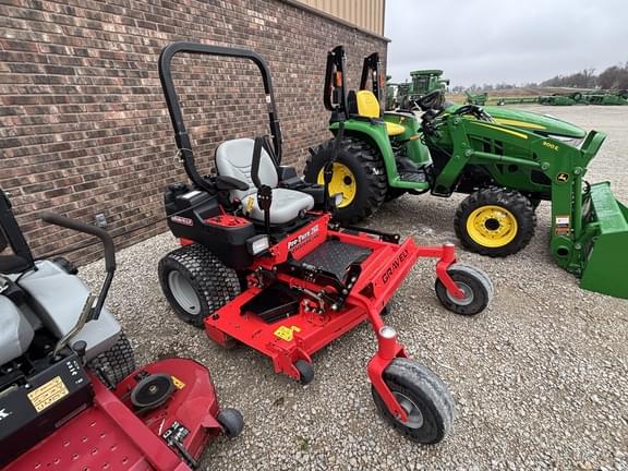 Image of Gravely Pro-Turn 260 equipment image 1