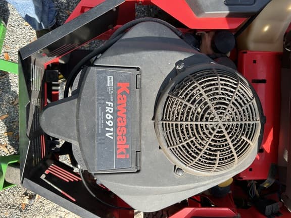 Image of Gravely ZTHD52 equipment image 3