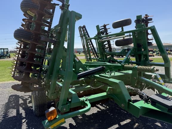 Image of Great Plains 2400TM equipment image 1