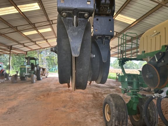 Image of Great Plains 3PYPA-24TR40 equipment image 4