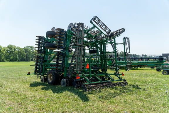 Image of Great Plains 4000TM equipment image 2