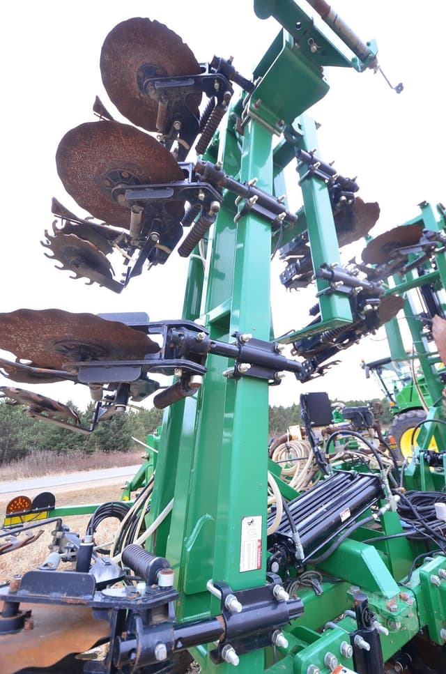 Image of Great Plains NP2540 equipment image 4