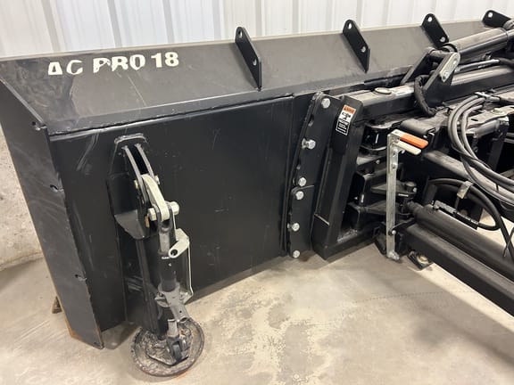 Main image Grouser Ag Pro 18