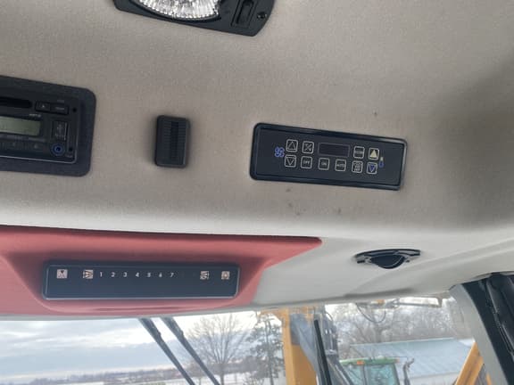 Image of Hagie DTS-10 equipment image 4