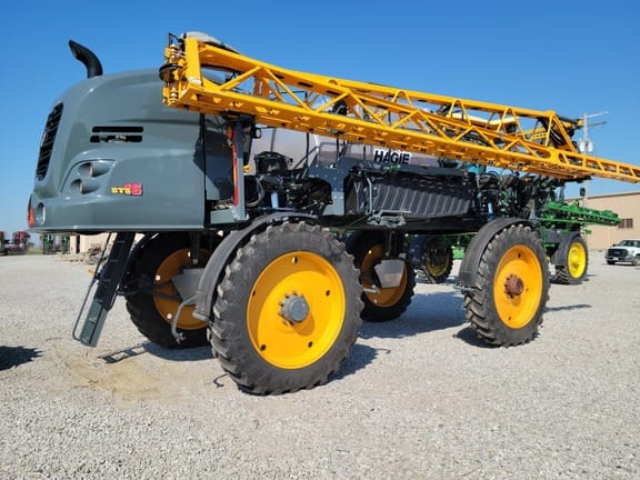 Main image Hagie STS16