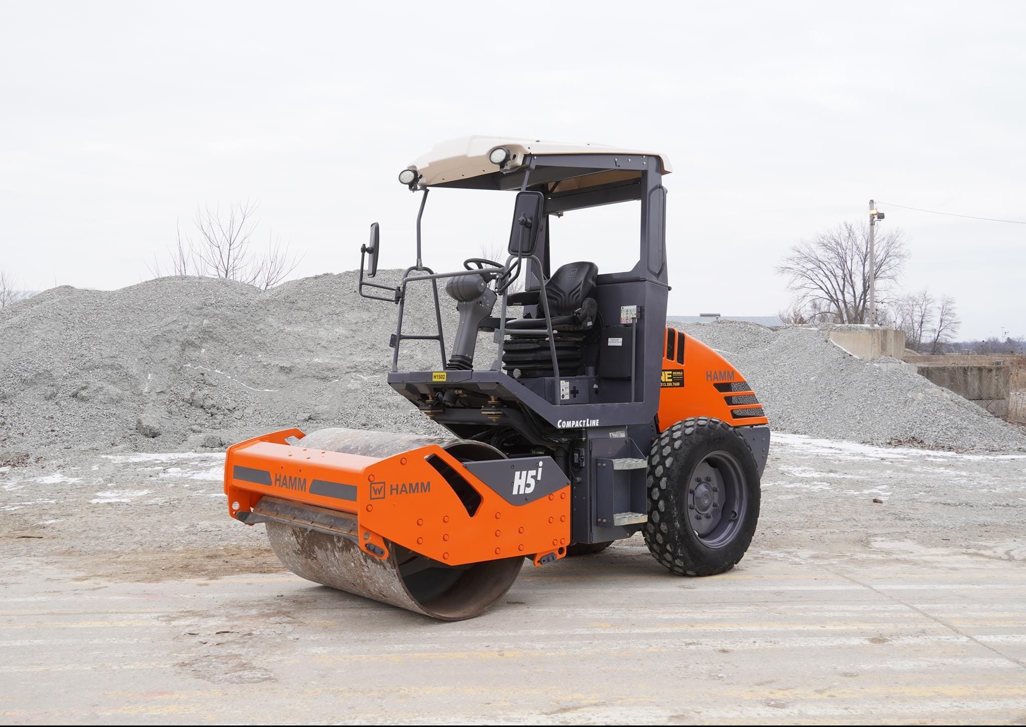 2017 Hamm H5I Equipment Image0