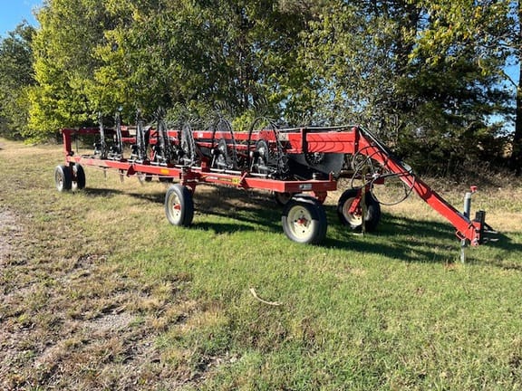 2017 H&S 1460/1660 Equipment Image0