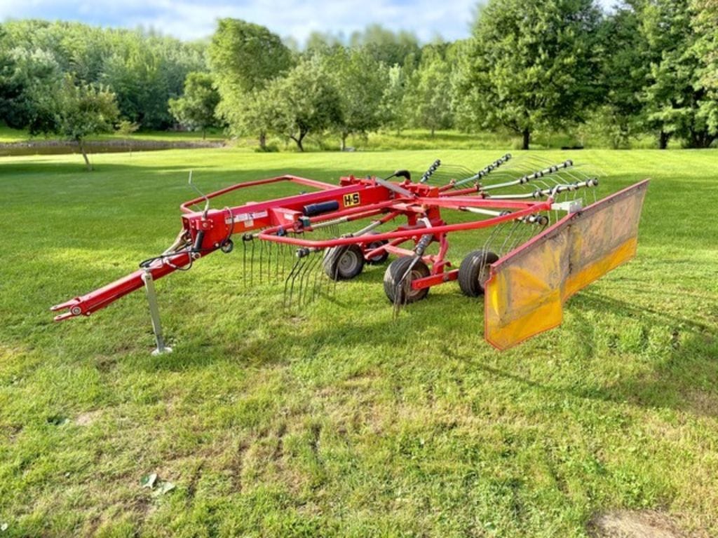 2017 H&S RR420 Equipment Image0
