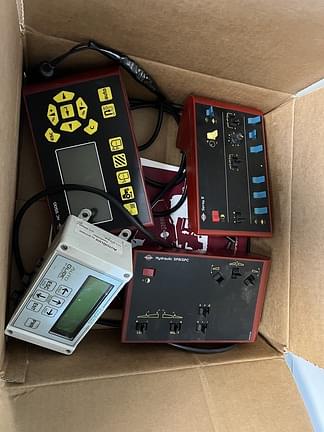 Image of Hardi Navigator 4000 equipment image 2