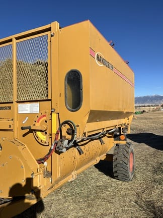 2017 Haybuster 2660 Equipment Image0