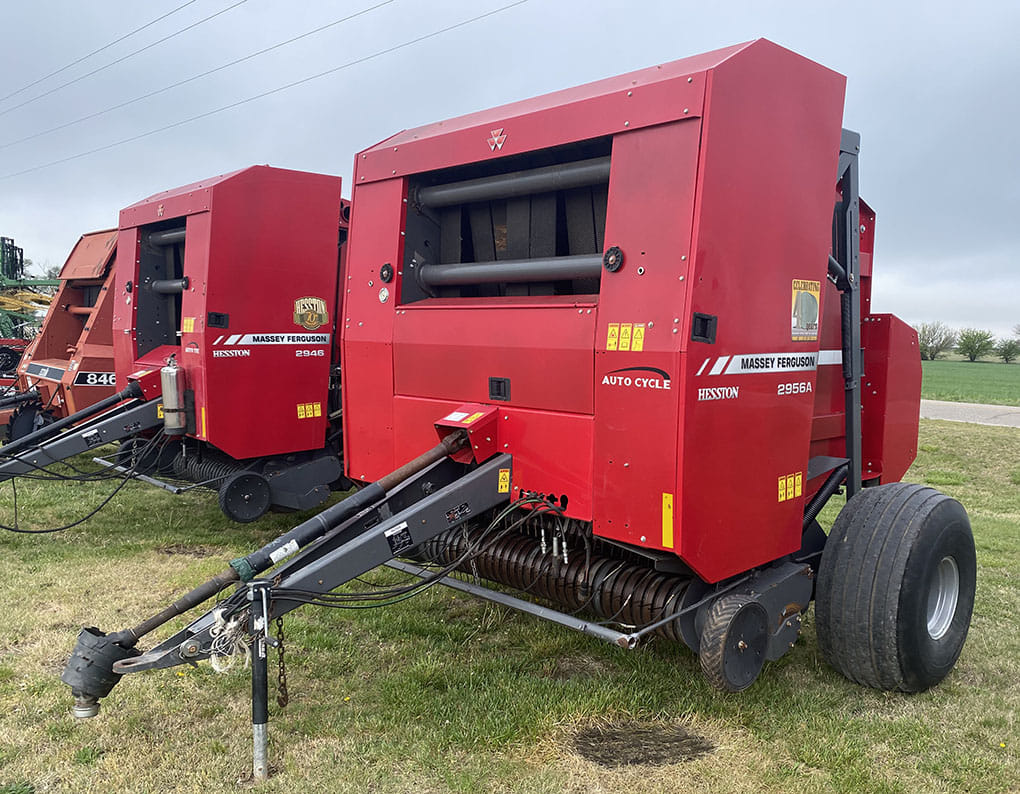 Massey Ferguson 2956A Equipment Image0